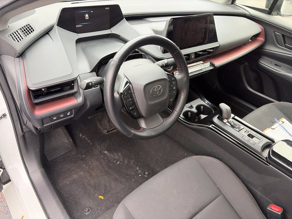 Used 2023 Toyota Prius Prime FWD image 15