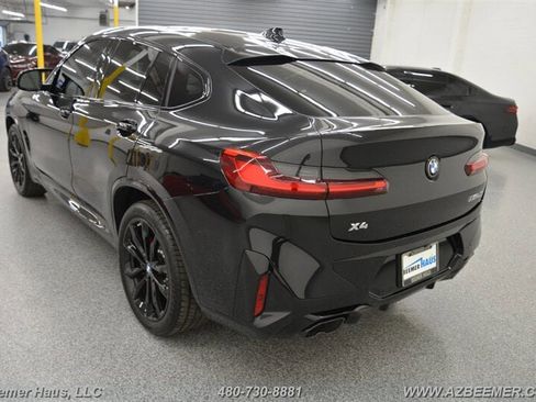 Used 2023 BMW X4 M40i w/ Premium Package image 11