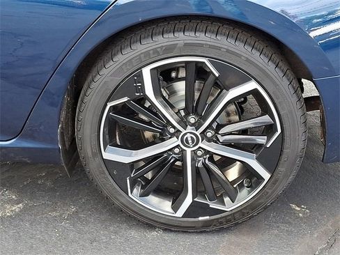 Used 2023 Nissan Altima 2.5 SR image 30