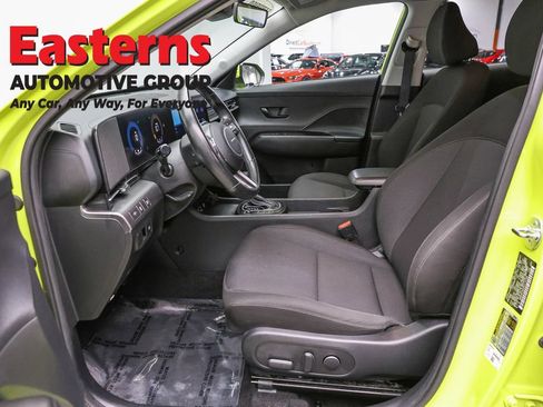 Used 2024 Hyundai Kona SEL FWD image 13