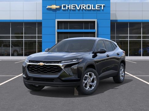 New 2026 Chevrolet Trax LS FWD image 6