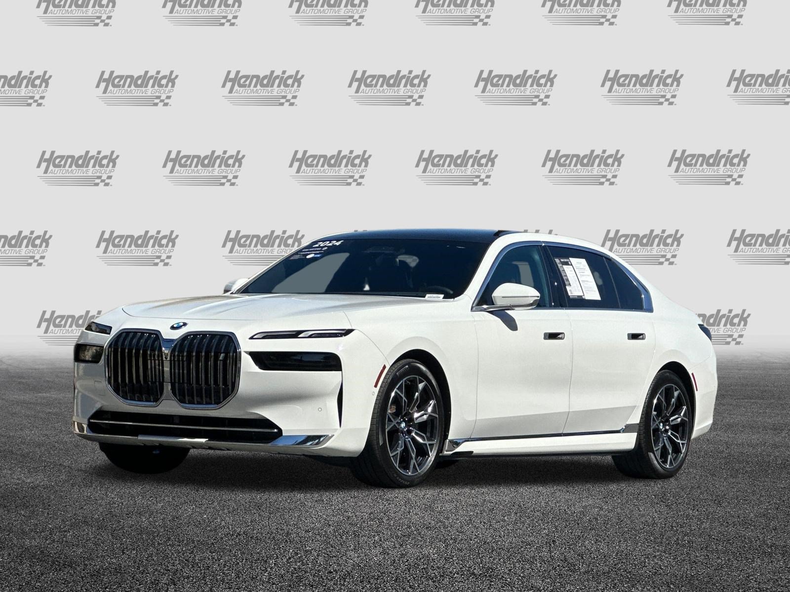 Certified 2024 BMW i7 xDrive60 RWD image 9