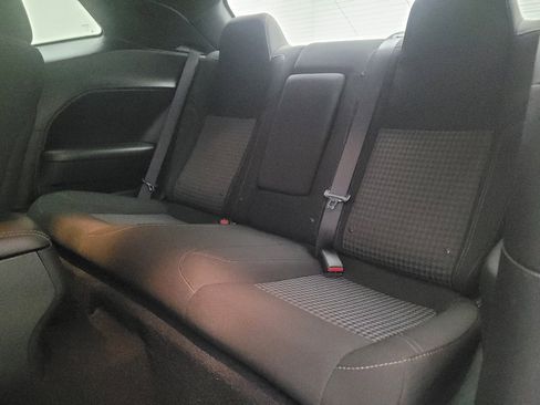 Used 2020 Dodge Challenger SXT RWD image 18