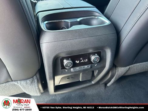 Certified 2024 GMC Acadia Elevation w/ Luxury Package AWD/4WD image 14