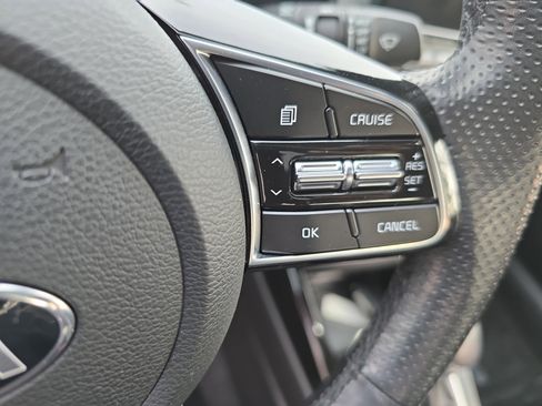 Used 2020 Kia Forte GT-Line w/ GT-Line Premium Package image 18