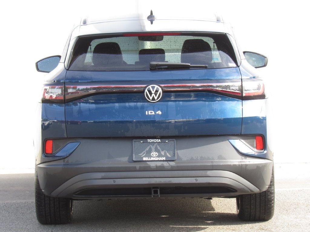 Used 2023 Volkswagen ID.4 Pro AWD/4WD image 7