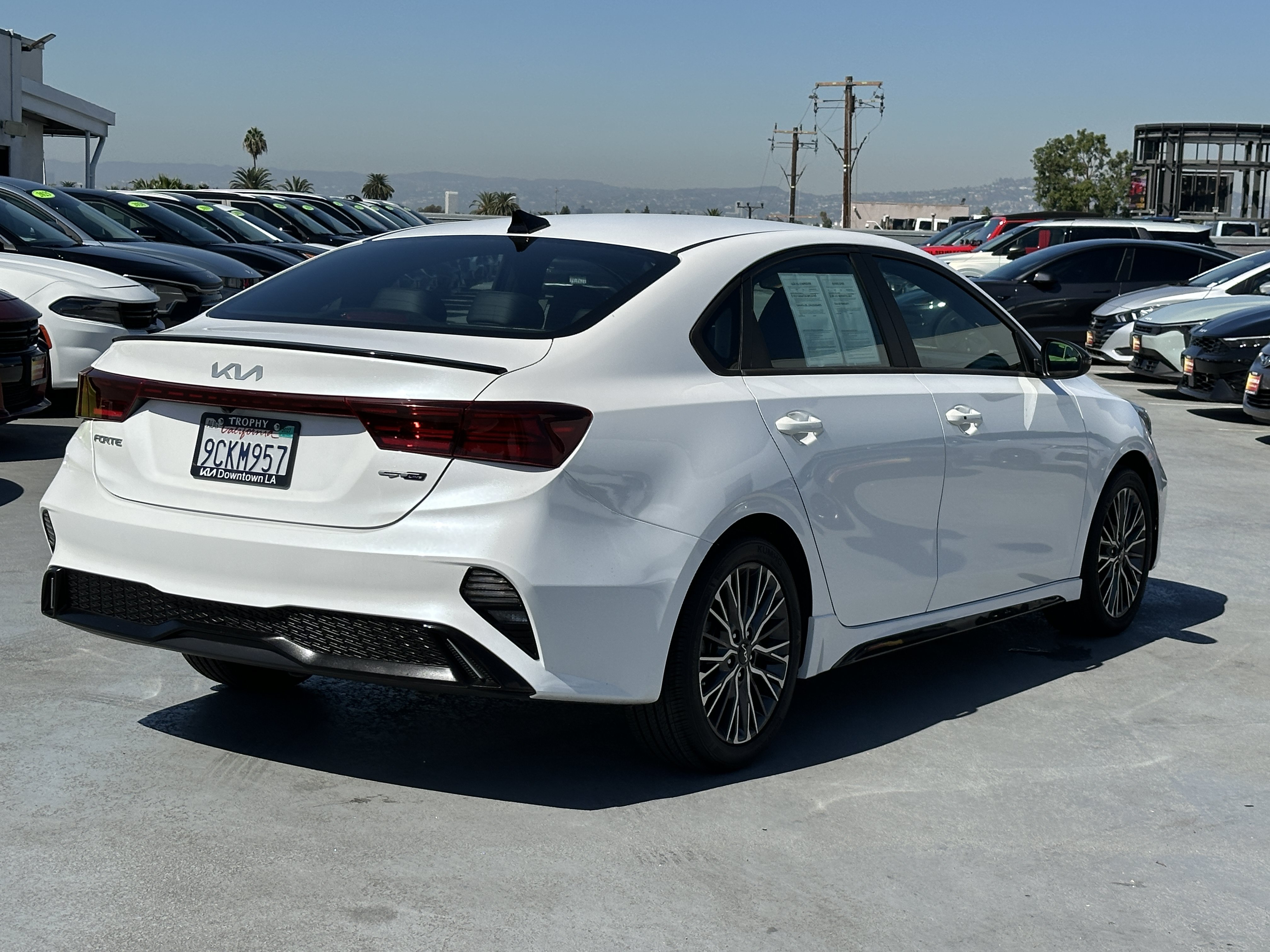 Certified 2022 Kia Forte GT-Line FWD image 7