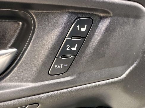 Used 2024 Honda Accord EX-L image 10