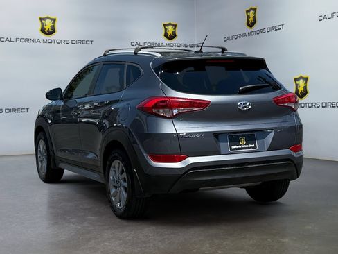 Used 2017 Hyundai Tucson SE w/ SE Popular Package 02 FWD image 3