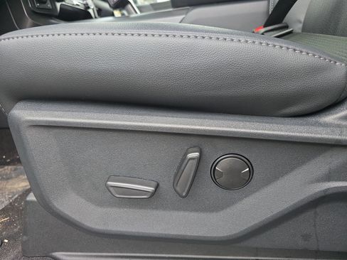 New 2025 Ford F150 Lariat w/ Equipment Group 501A Mid image 13