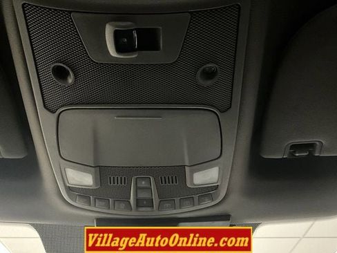 Used 2020 Ford F150 Lariat w/ Equipment Group 502A Luxury AWD/4WD image 24