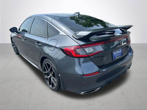 Used 2022 Honda Civic Sport Touring image 9