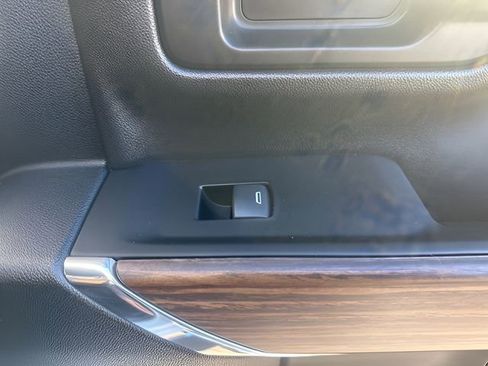 Used 2023 Chevrolet Silverado 2500 High Country image 23