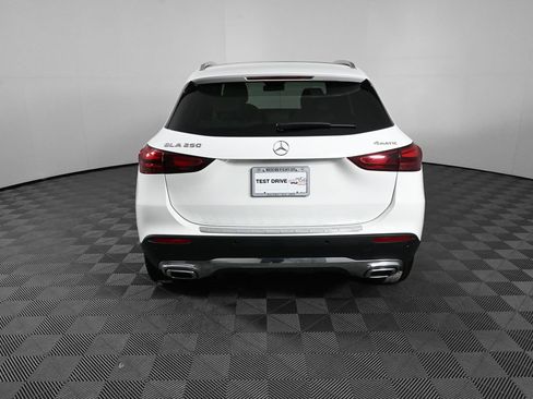 Certified 2025 Mercedes-Benz GLA 250 4MATIC image 29
