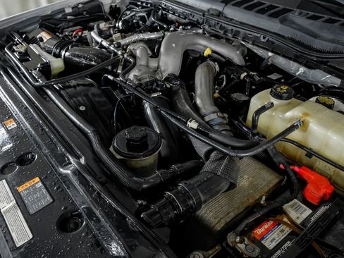 Used 2022 Ford F250 Platinum w/ FX4 Off-Road Package image 49