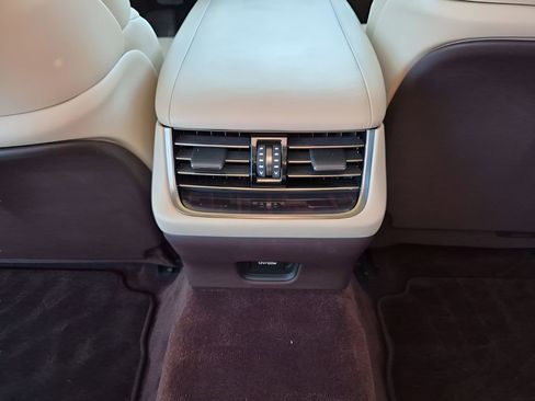 Used 2019 Lexus LS 500 500 Base w/ Luxury Package image 21