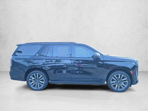 Used 2021 Cadillac Escalade Sport Platinum RWD image 4