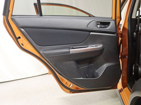 Used 2015 Subaru Crosstrek 2.0i Premium w/ Popular Package #1 image 29