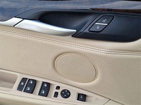Used 2015 BMW X5 xDrive35i image 23