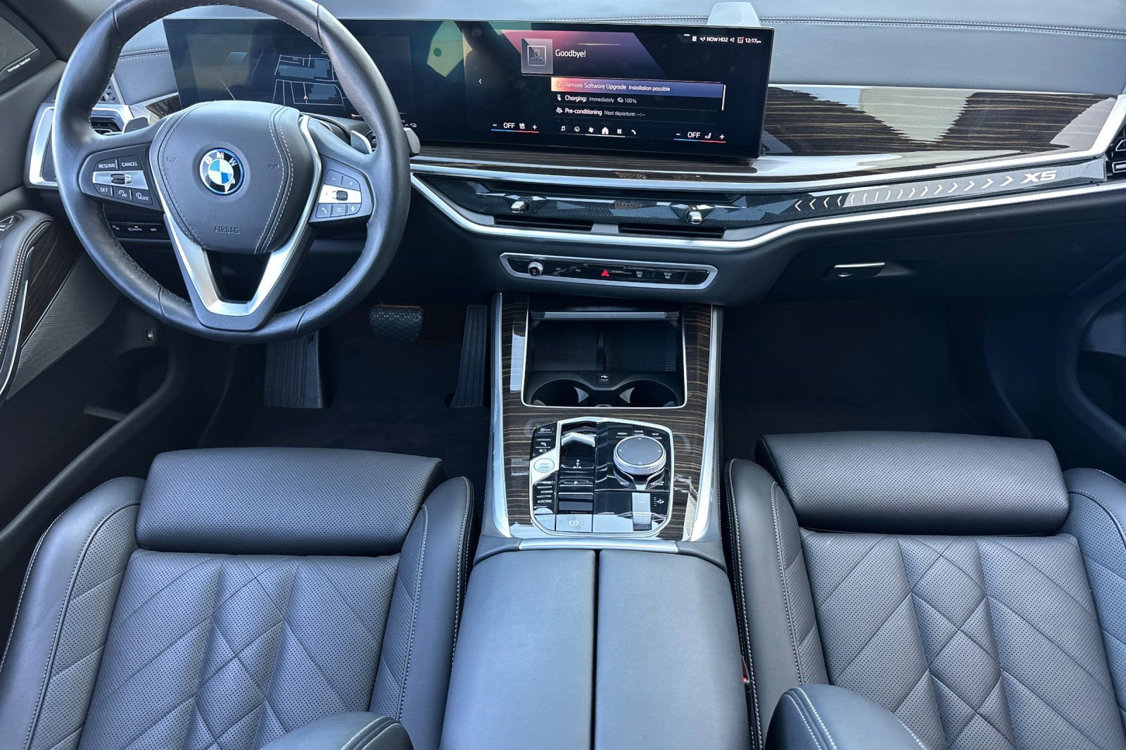 Used 2024 BMW X5 xDrive50e w/ Premium Package AWD/4WD image 16