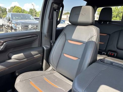 Used 2024 GMC Sierra 1500 AT4 w/ Technology Package image 38