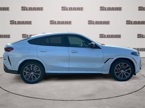 New 2026 BMW X6 M60i w/ Climate Comfort Package image 6