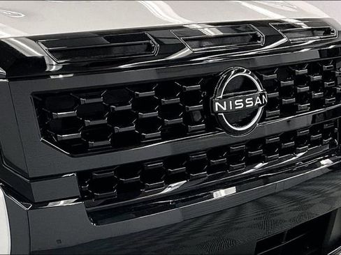 New 2026 Nissan Frontier SV w/ SV Convenience Package image 15