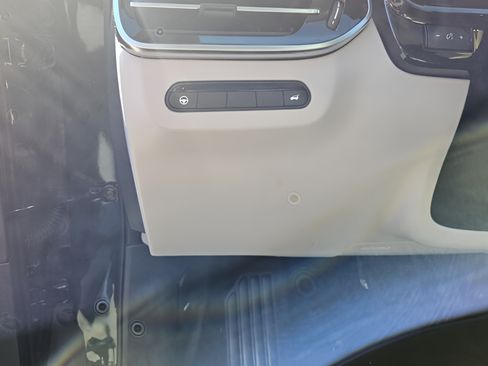Certified 2027 INFINITI QX60 Luxe w/ Cargo Package FWD image 15
