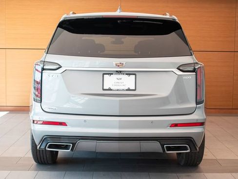 Used 2024 Cadillac XT6 Sport AWD/4WD image 7