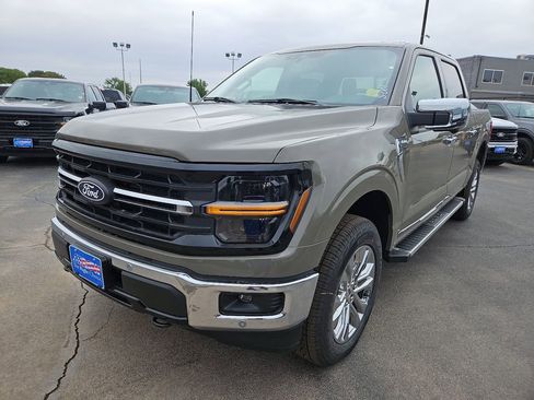 New 2026 Ford F150 XLT w/ Equipment Group 302A MID image 4