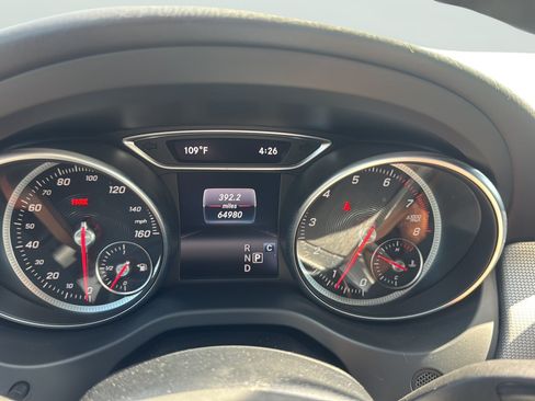 Used 2020 Mercedes-Benz GLA 250 4MATIC image 29