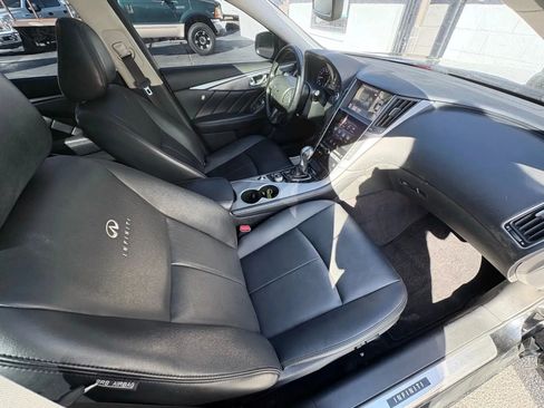 Used 2016 INFINITI Q50 3.0t Premium w/ Driver Assistance Package image 21
