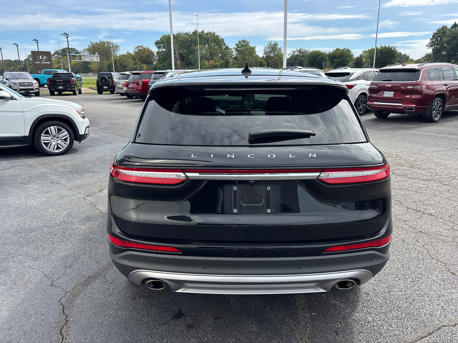 Used 2023 Lincoln Corsair Reserve w/ Equipment Group 202A AWD/4WD image 6