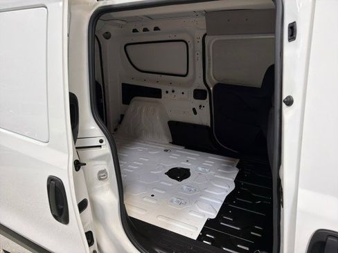 Used 2021 RAM ProMaster City Tradesman image 50