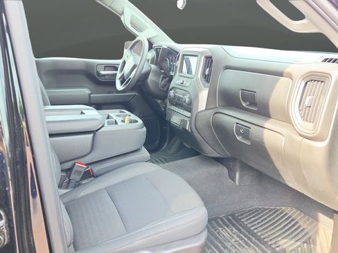 Used 2024 Chevrolet Silverado 1500 Custom w/ Turbomax Blackout Package AWD/4WD image 13