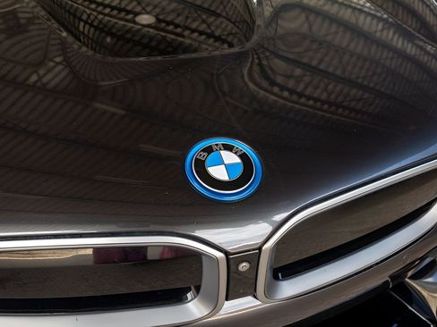 Used 2019 BMW i8 Roadster AWD/4WD image 18