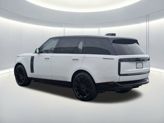 New 2027 Land Rover Range Rover Long Wheelbase Autobiography AWD/4WD image 4