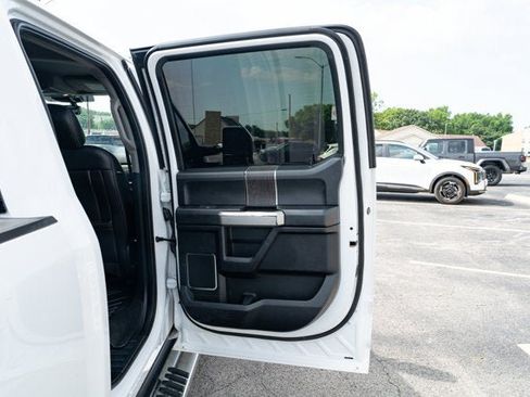 Used 2020 Ford F250 Lariat w/ Lariat Ultimate Package AWD/4WD image 14