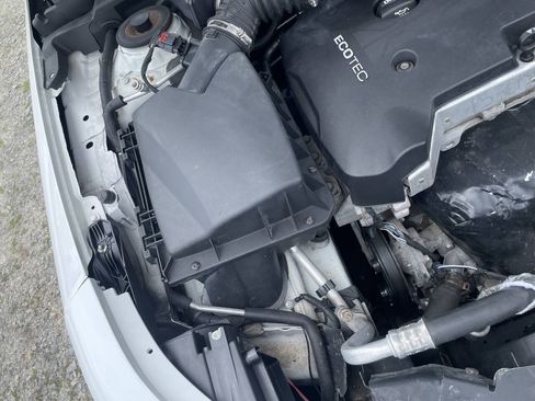 Used 2016 Chevrolet Impala LT w/ Convenience Package FWD image 68