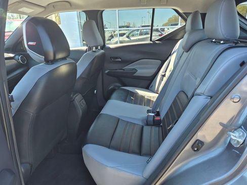 Used 2022 Nissan Kicks SR w/ Premium Package image 17