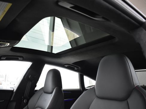 New 2025 Audi RS 7 Performance image 42