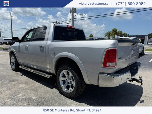 Used 2018 RAM 1500 Laramie w/ Convenience Group AWD/4WD image 5