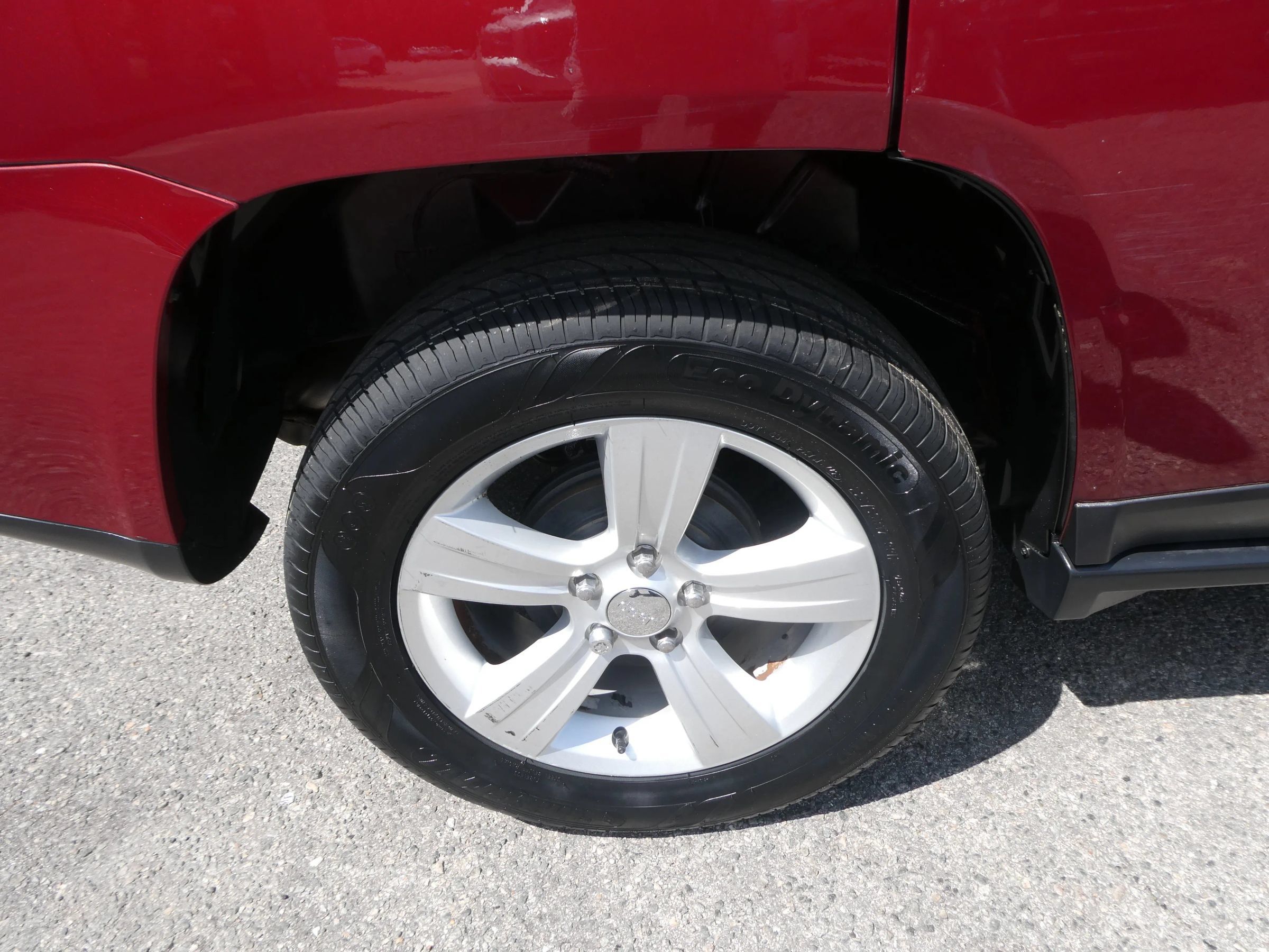 Used 2015 Jeep Compass Sport w/ Power Value Group FWD image 29