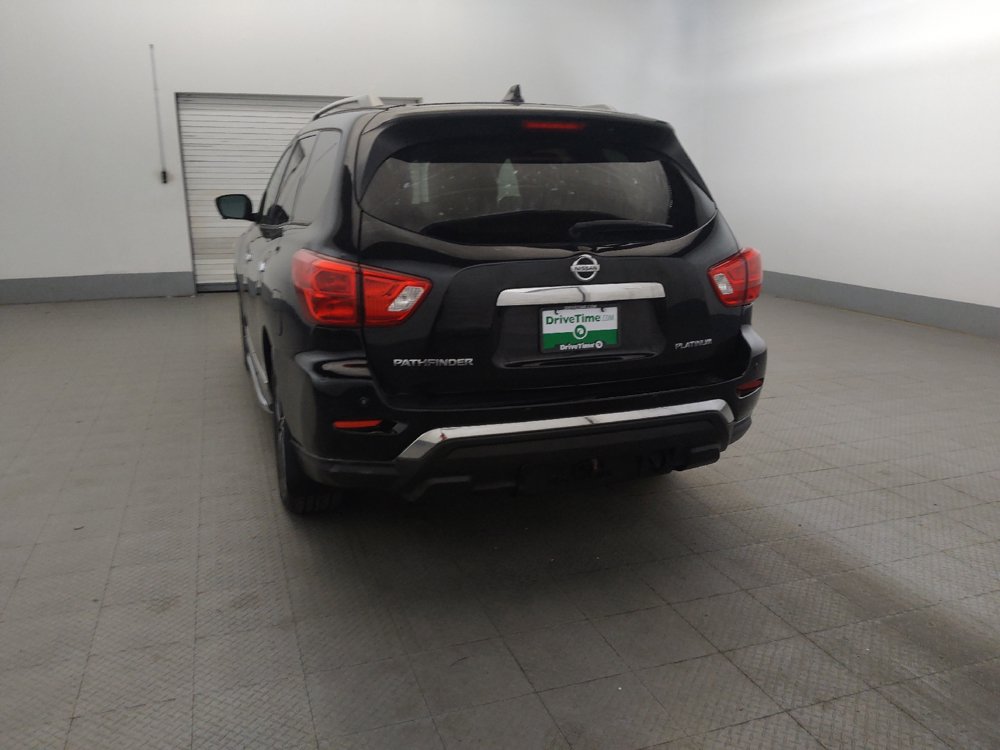 Used 2019 Nissan Pathfinder Platinum FWD image 6