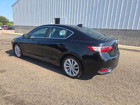 Used 2017 Acura ILX FWD image 8