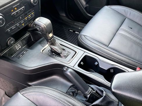 Used 2022 Ford Ranger XLT w/ Equipment Group 301A Mid image 16