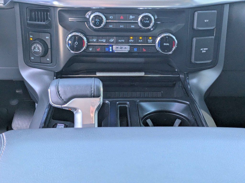 Used 2025 Ford F150 Lariat w/ Equipment Group 502A High AWD/4WD image 20