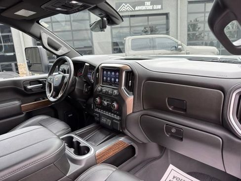 Used 2023 Chevrolet Silverado 3500 High Country w/ Z71 Off-Road Package AWD/4WD image 30