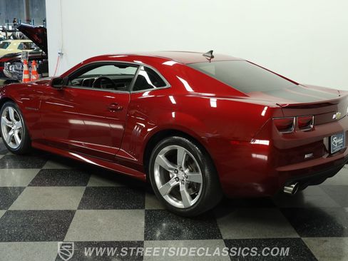 Used 2010 Chevrolet Camaro SS w/ RS Package image 6