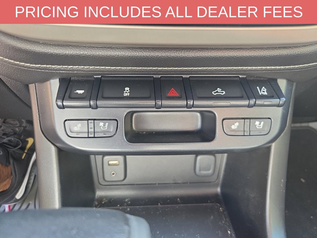 Used 2017 GMC Canyon Denali AWD/4WD image 8